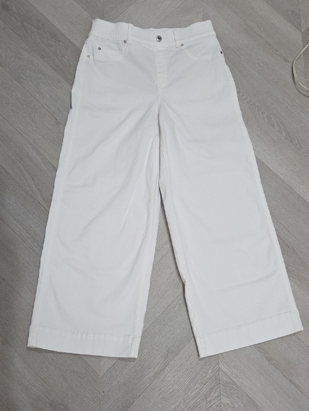 Spanx White Wide Leg High Rise Cropped Jeans, Medium - Picture 3 of 8